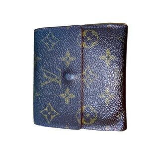 LOUIS VUITTON Monogram Elise Wallet